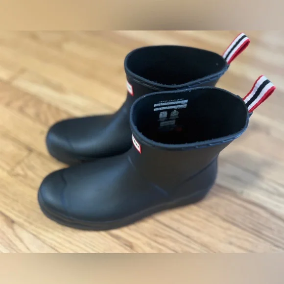 Hunter Black Winter & Rain Boots - Picture 4 of 7